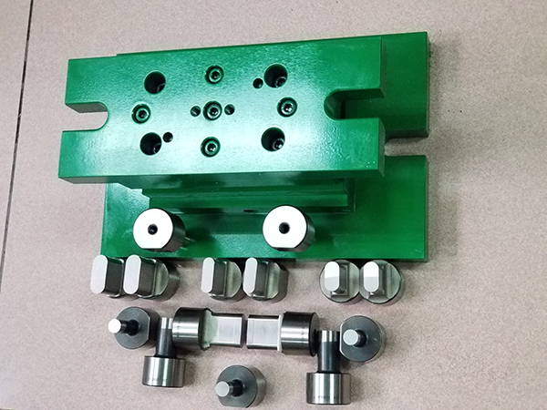 Hardware mold