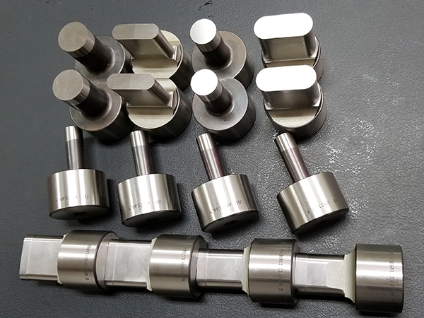 Hardware mold