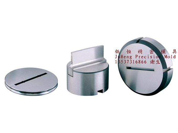 D station punch lower die return plate